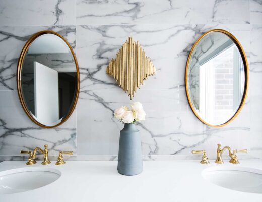 are all mirrors suitable for bathrooms